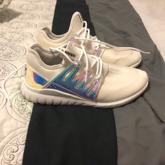 adidas tubular radicals